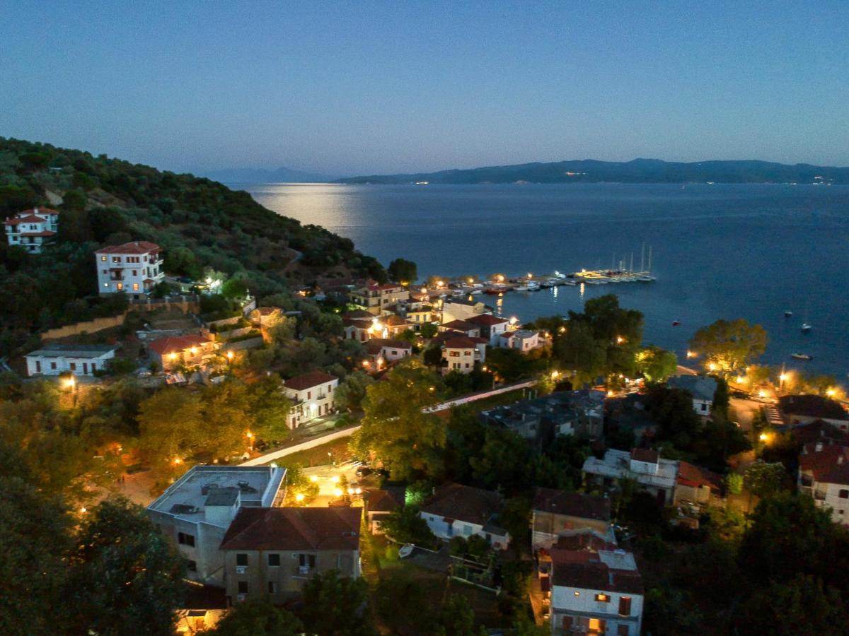 Des Roses Hotel Platanias  Exterior foto